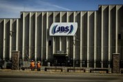 免费算卦陷入丑闻的巴西肉类巨头JBS在美上市 首日开盘报13.65美元